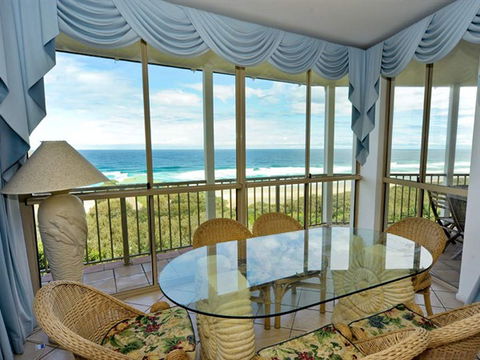 Whale Watch Resort Apartments - New South Wales Tourism  0