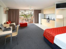 Wellington Apartment Hotel - New South Wales Tourism  0