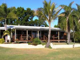 Amity Shaws - New South Wales Tourism  0