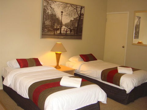 Brisbane Street Studios - New South Wales Tourism  1