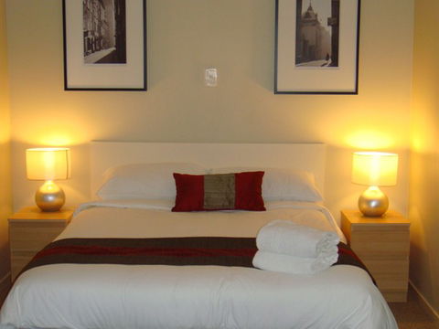 Brisbane Street Studios - New South Wales Tourism  0