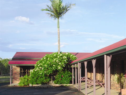 Fernvale Hotel-Motel - New South Wales Tourism  0
