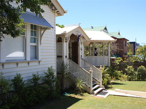 Minto Guest House - New South Wales Tourism  0