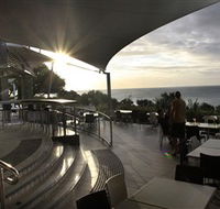 Stradbroke Island Beach Hotel Spa Resort - New South Wales Tourism 