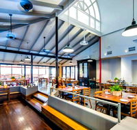 The Transcontinental Hotel - New South Wales Tourism 