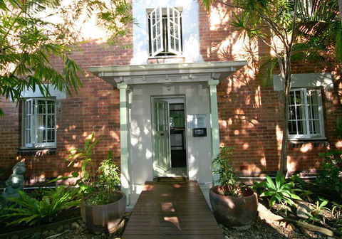 Edward Lodge - New South Wales Tourism  1