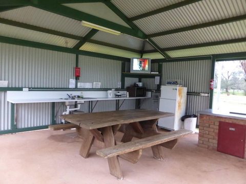 Dunedoo Caravan Park - New South Wales Tourism  2