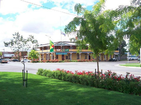 Boorowa Hotel - Boorowa - New South Wales Tourism  2