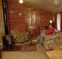 Colonial Cottages of Ross - Historic Hudson Cottage - New South Wales Tourism 