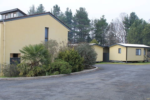 Armidale Acres Motor Inn - New South Wales Tourism  2