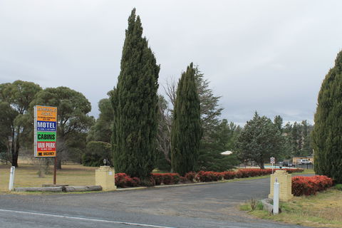 Armidale Acres Motor Inn - New South Wales Tourism  0
