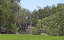 Beds On The Barwon - New South Wales Tourism  1