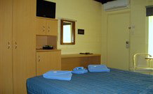 Benjamin Singleton Motel - Singleton - New South Wales Tourism  0