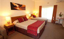 Byron Motor Lodge Motel - New South Wales Tourism  2