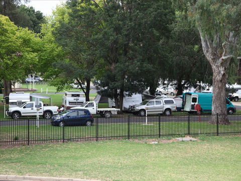 Cowra Van Park - New South Wales Tourism  4
