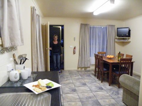 Hamilton Caravan Park - New South Wales Tourism  3