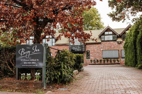 The Berry Inn - Berry - New South Wales Tourism  0