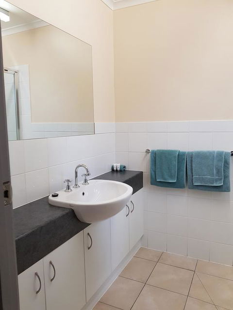 Wentworth Central Motor Inn - Wentworth - New South Wales Tourism  8