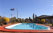 Cobar Crossroads Motel - Cobar - New South Wales Tourism  0
