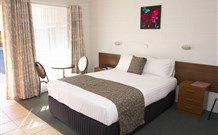 Cobar Crossroads Motel - Cobar - New South Wales Tourism  2