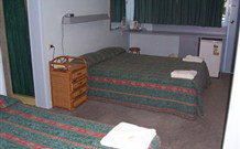 Crown Hotel Motel - Grafton - New South Wales Tourism  0