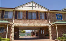 Endeavour Court Motor Inn - Dubbo - New South Wales Tourism  4