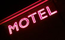 Hamilton's Townhouse Motel - Queanbeyan - New South Wales Tourism  6