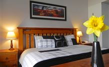 Moore Park Inn - Armidale - New South Wales Tourism  0