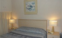 Pine Lodge Motel - Woolgoolga - New South Wales Tourism  1