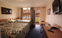 Sovereign Inn Cowra - Cowra - New South Wales Tourism  1
