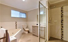 Sundowner Hume Country Motor Inn - Albury - New South Wales Tourism  0