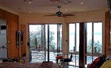 Silverwaters B And B Waterfront Apartments - New South Wales Tourism  0