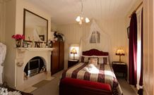 Tenterfield Cottage - New South Wales Tourism  2