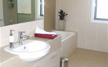 Wangi Sails Bed And Breakfast - - New South Wales Tourism  3