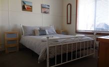 A Lake House At Burrill Lake - New South Wales Tourism  4