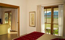 Berringer Lake Holiday Cottages - New South Wales Tourism  2