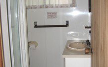 Eco Huts - Jervis Bay Getaways - New South Wales Tourism  5