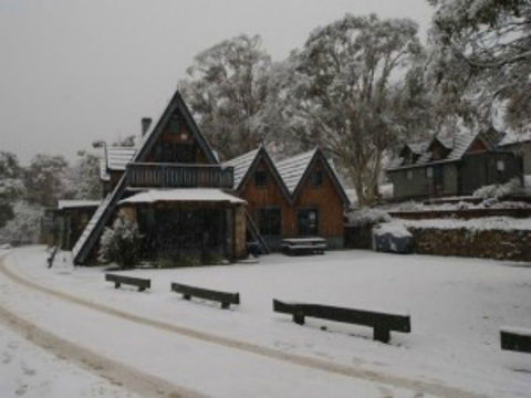 Habitat Chalet - New South Wales Tourism  0