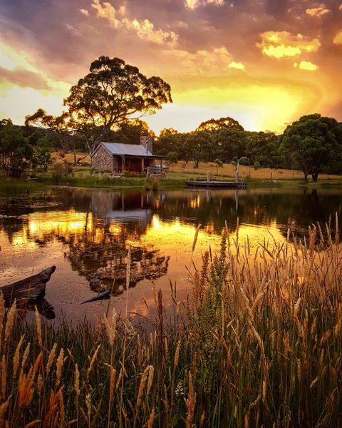 Moonbah Huts - New South Wales Tourism  1