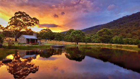 Moonbah Huts - New South Wales Tourism  9