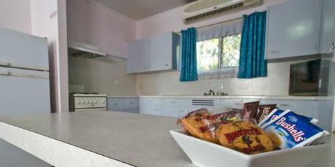 Hi-Way Units Motel - New South Wales Tourism  9