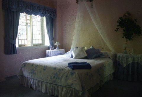 Riviera Bed And Breakfast - New South Wales Tourism  2