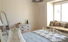 Yahgunyah Cottage - New South Wales Tourism  0