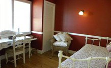 Yahgunyah Cottage - New South Wales Tourism  2