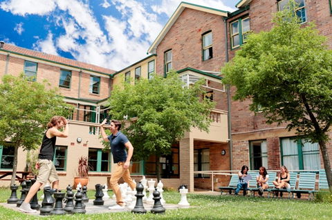 Blue Mountains - Katoomba YHA - New South Wales Tourism  5