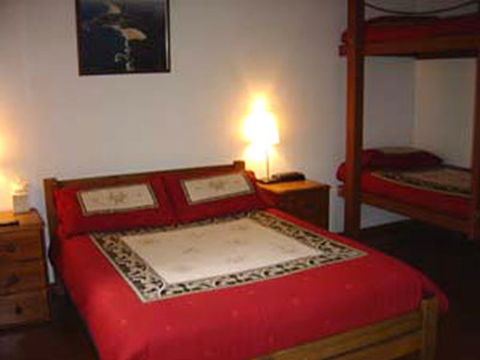 Port Stephens YHA - New South Wales Tourism  3