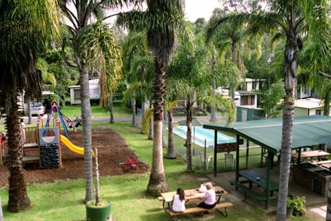 Batemans Bay YHA - New South Wales Tourism  3