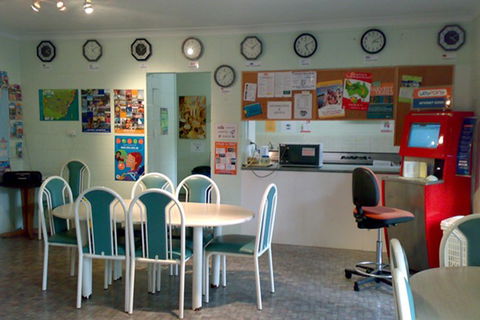 Batemans Bay YHA - New South Wales Tourism  8