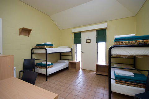 Ayers Rock - Outback Pioneer Lodge - New South Wales Tourism  4