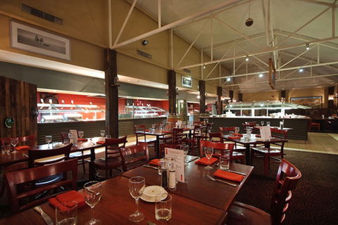 Ayers Rock - Outback Pioneer Lodge - New South Wales Tourism  7